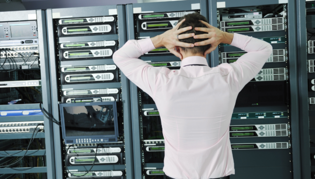 Evita los errores más comunes al implementar redes de telecomunicaciones y eléctricas 3 Redetronix Errores Redes de Comunicacion